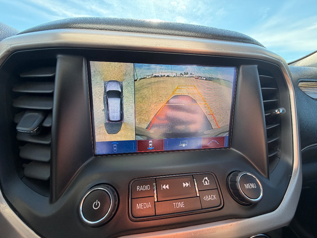 Used 2019 GMC Acadia Denali w/ Technology Package AWD/4WD image 24