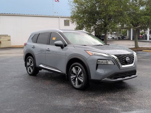 Certified 2023 Nissan Rogue SL w/ SL Premium Package FWD image 2