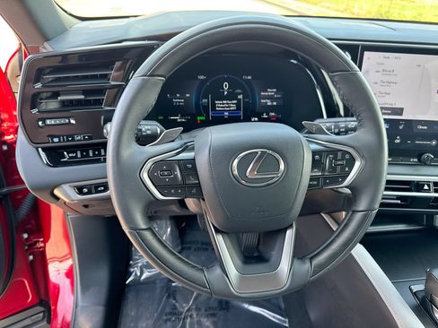 Used 2025 Lexus RX 350h AWD/4WD image 14