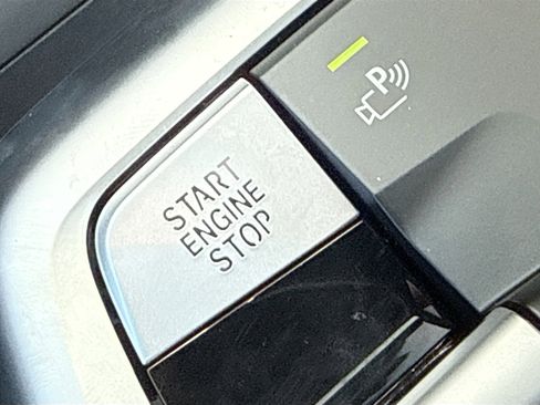 New 2026 BMW X1 xDrive28i w/ Technology Package image 37