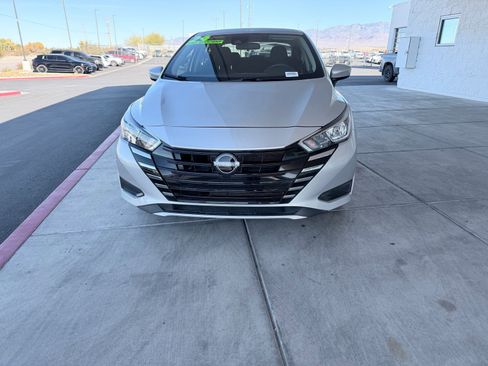 Used 2024 Nissan Versa SV w/ Trunk Package image 8