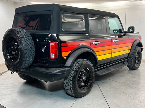 Used 2025 Ford Bronco Big Bend w/ Black Diamond Package AWD/4WD image 6