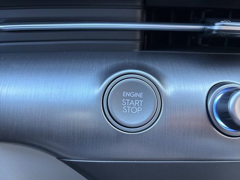 New 2026 Hyundai Kona SEL Premium image 18