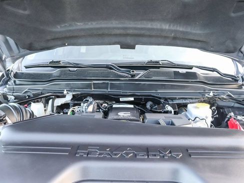 Used 2024 RAM 2500 Laramie AWD/4WD image 31