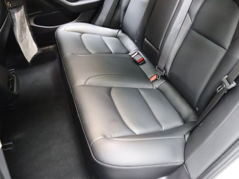 Used 2023 Tesla Model 3 Standard Range image 60