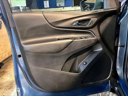 Used 2024 Chevrolet Equinox LT image 18