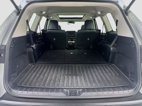 Used 2024 Toyota Grand Highlander AWD image 25