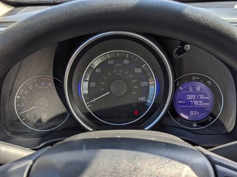Used 2015 Honda Fit LX image 18