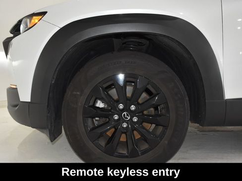 Used 2025 MAZDA CX-50 AWD 2.5 S w/ Premium Package image 8