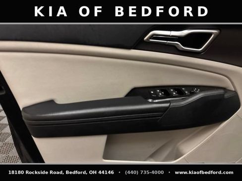 Certified 2023 Kia Sportage EX AWD/4WD image 12