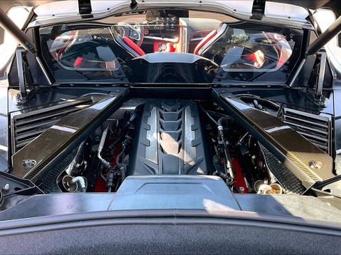 Used 2022 Chevrolet Corvette Stingray Preferred Cpe w/ Engine Appearance Package RWD image 28