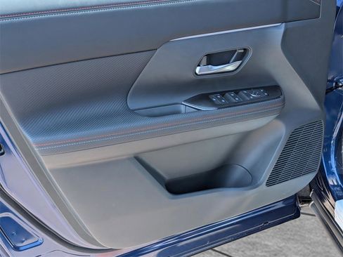 New 2026 Nissan Kicks SR image 15