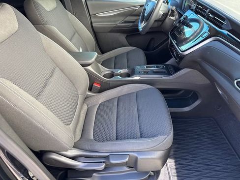 Used 2022 Chevrolet Bolt LT w/ Driver Confidence Package image 14