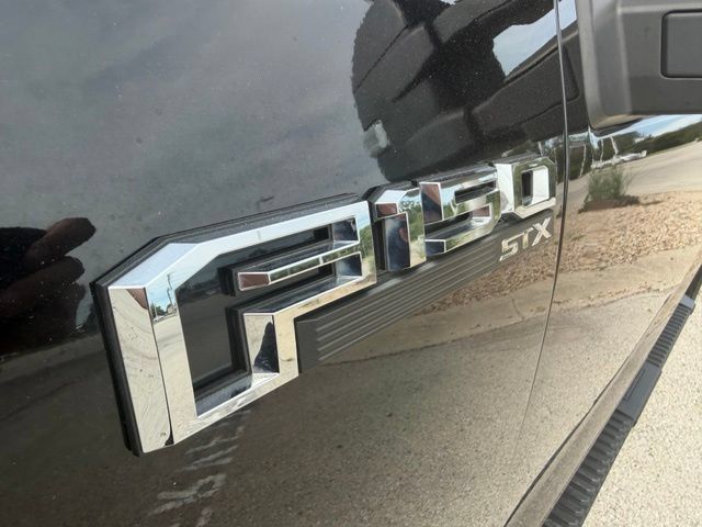 Used 2019 Ford F150 XL w/ Equipment Group 101A Mid AWD/4WD image 9