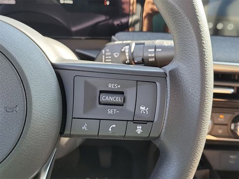 New 2026 Nissan Kicks S image 8