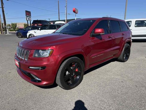 Used 2012 Jeep Grand Cherokee SRT8 w/ Luxury Group II AWD/4WD image 3