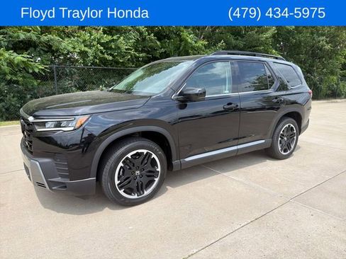 New 2026 Honda Pilot Touring image 1