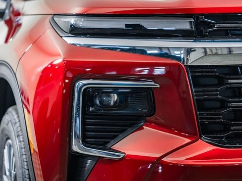 New 2026 Chevrolet Traverse LT w/ Driver Confidence Package image 14