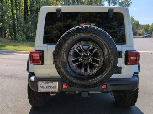 New 2025 Jeep Wrangler Unlimited Rubicon 392 image 12