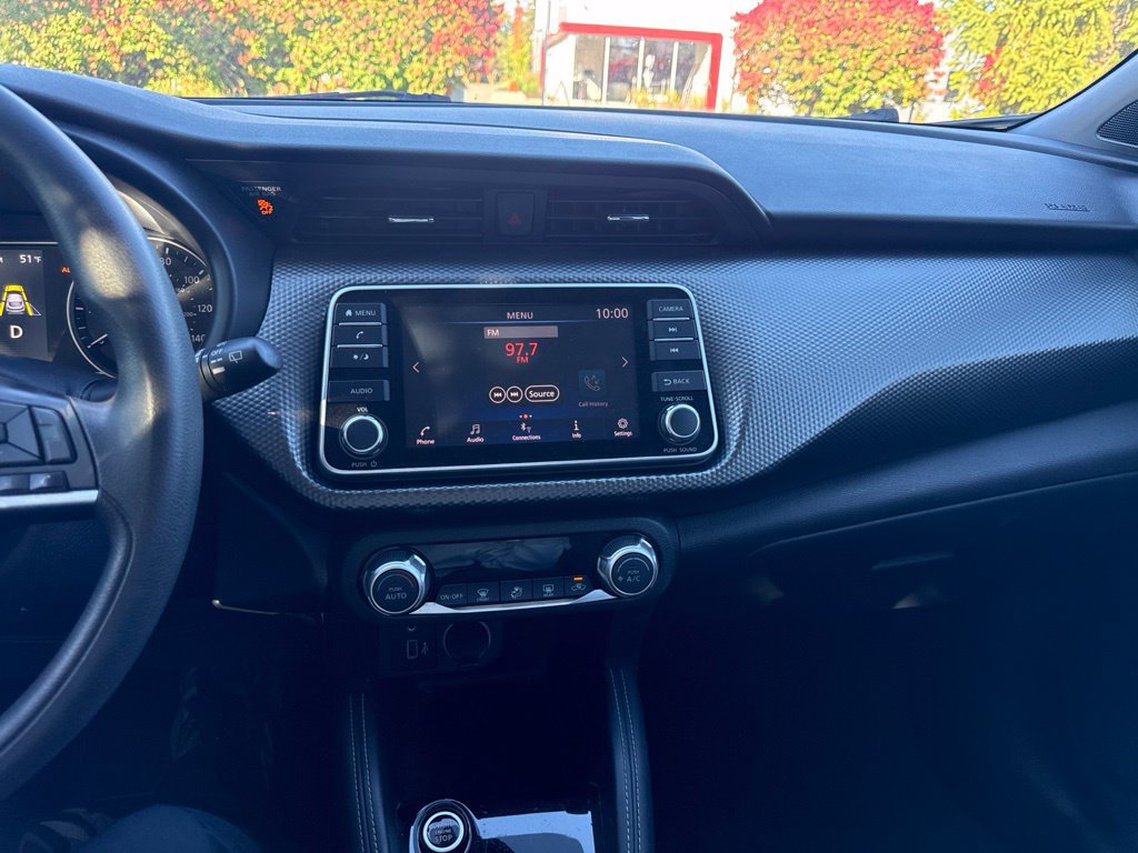 Used 2020 Nissan Kicks SV w/ Exterior Package FWD image 11