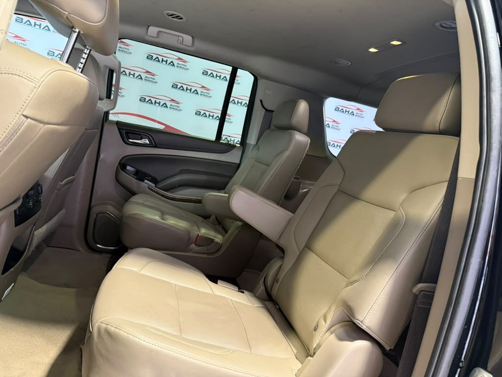 Used 2020 Chevrolet Suburban LT AWD/4WD image 29