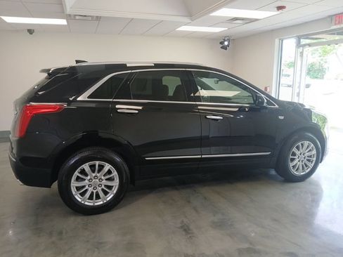 Used 2019 Cadillac XT5 AWD image 8