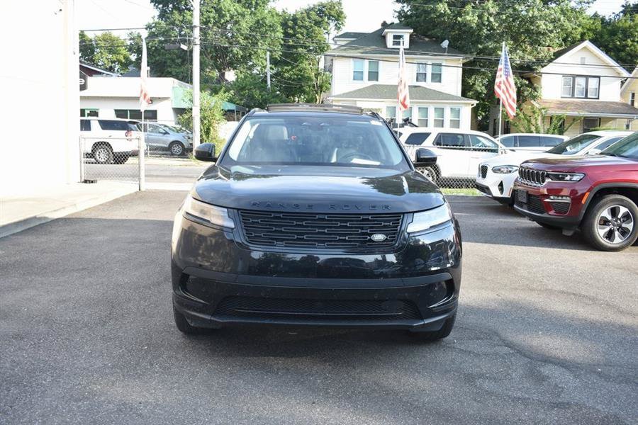 Used 2025 Land Rover Range Rover Velar Dynamic SE AWD/4WD image 3