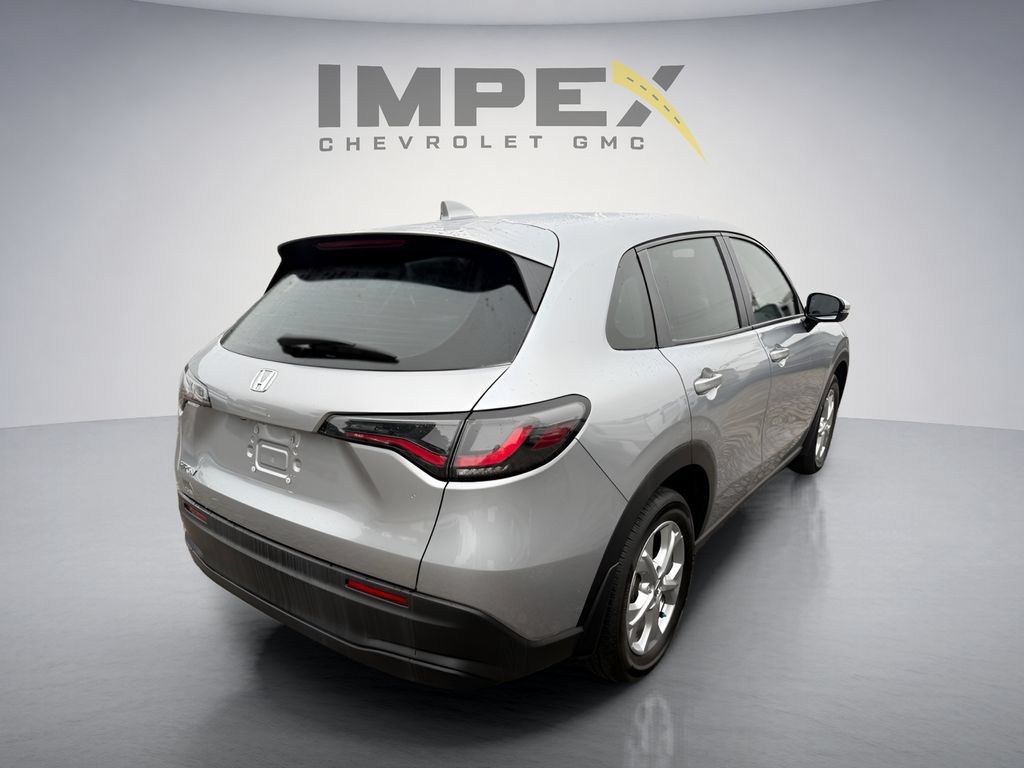 Used 2025 Honda HR-V LX image 5