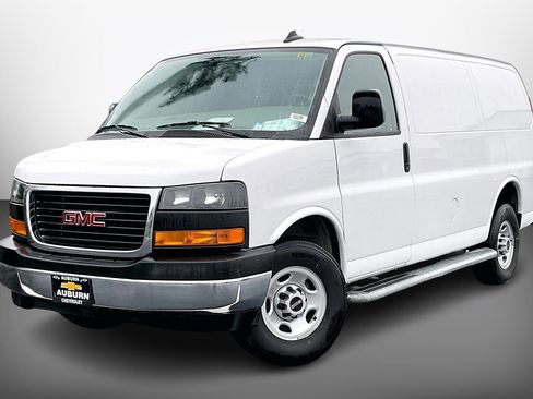 Certified 2024 GMC Savana 2500 w/ Driver Convenience Package image 2