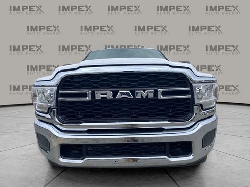 Used 2021 RAM 2500 Tradesman w/ Chrome Appearance Group image 39