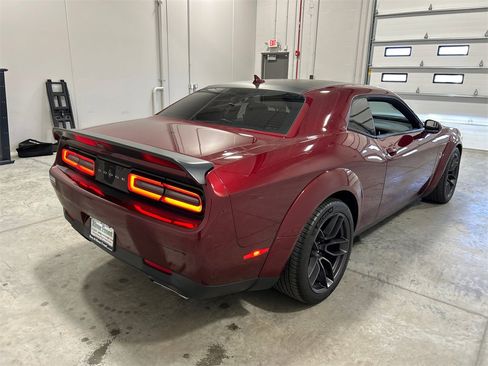 Used 2019 Dodge Challenger R/T Scat Pack w/ Widebody Package image 6