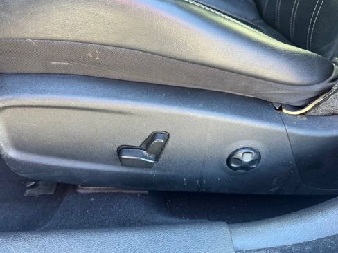Used 2021 Chrysler 300 S RWD image 13