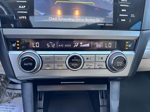 Used 2017 Subaru Outback 2.5i Premium image 27
