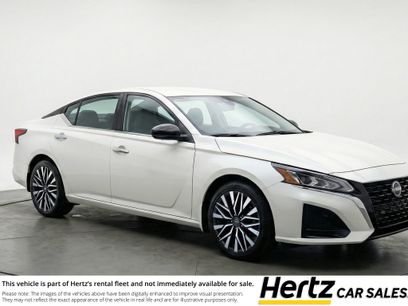 Used 2025 Nissan Altima 2.5 SV