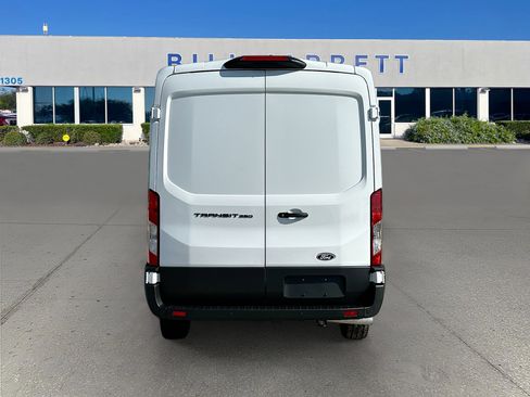 New 2026 Ford Transit 250 148 Medium Roof w/ Load Area Protection Package image 5