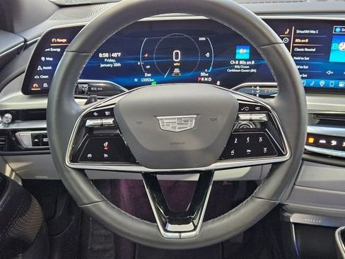 Certified 2024 Cadillac Lyriq Luxury image 15