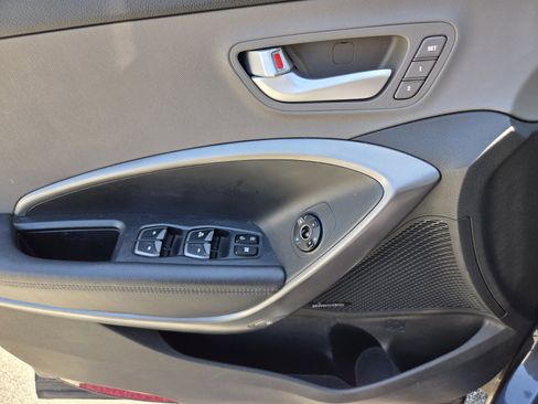 Used 2014 Hyundai Santa Fe Sport w/ Technology Package 04 image 27