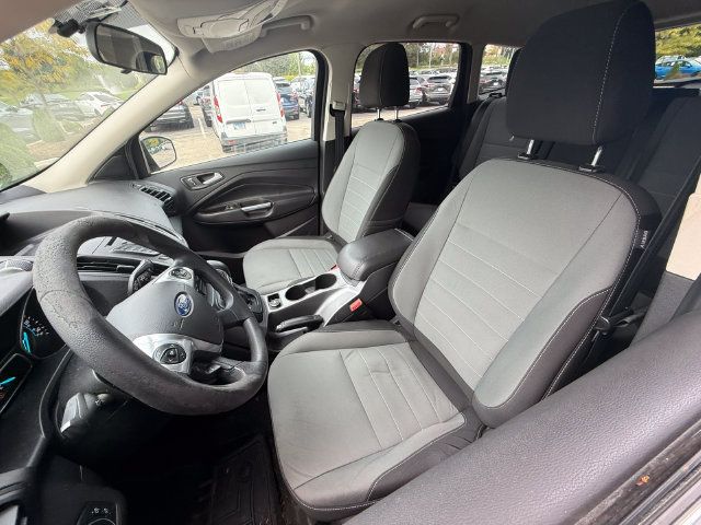 Used 2016 Ford Escape SE FWD image 5