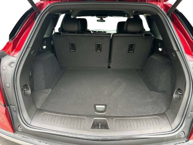Used 2024 Cadillac XT5 Luxury FWD image 9