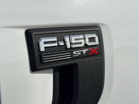 Used 2021 Ford F150 XL w/ Equipment Group 101A High AWD/4WD image 17