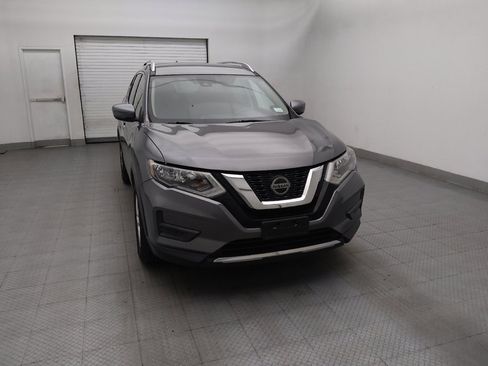 Used 2020 Nissan Rogue SV FWD image 14
