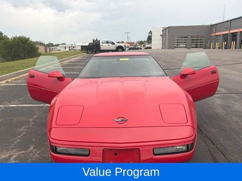 Used 1992 Chevrolet Corvette Coupe RWD image 4