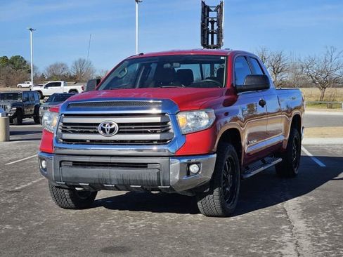 Used 2014 Toyota Tundra SR5 image 3