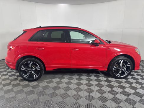 Used 2024 Audi Q3 2.0T Premium Plus image 7