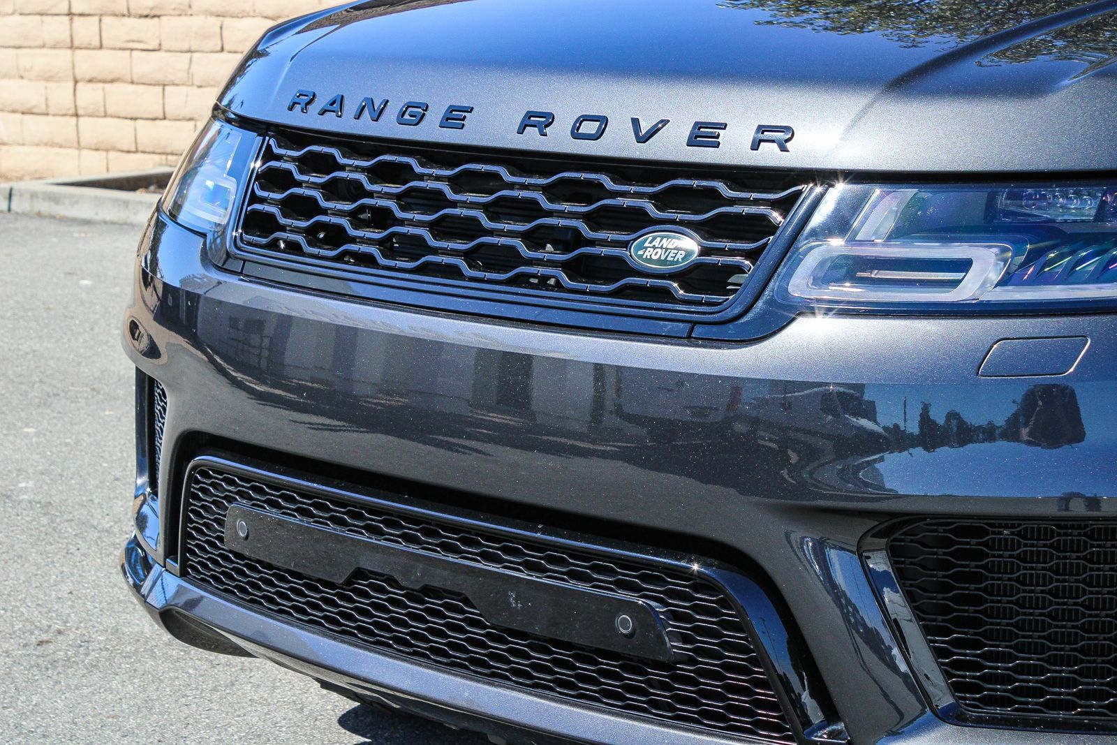 Used 2022 Land Rover Range Rover Sport HST AWD/4WD image 5