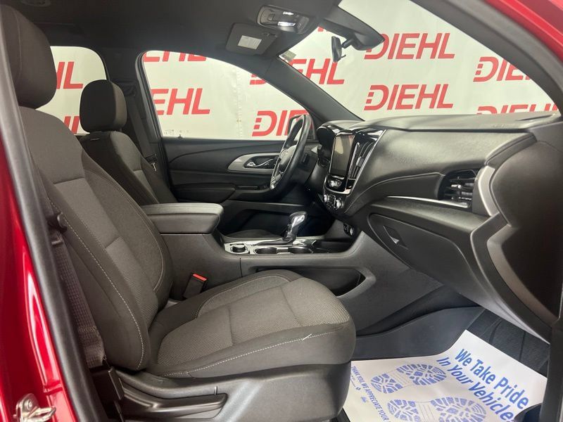 Used 2023 Chevrolet Traverse LT w/ LPO, Floor Liner Package AWD/4WD image 13
