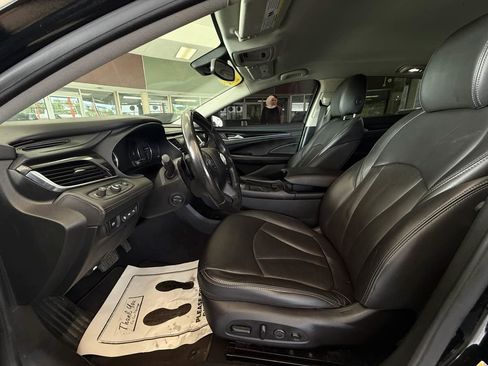 Used 2017 Buick LaCrosse Premium FWD image 18