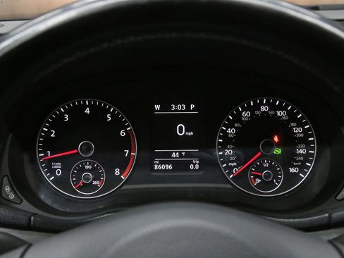 Used 2013 Volkswagen Passat 2.5 SE image 6