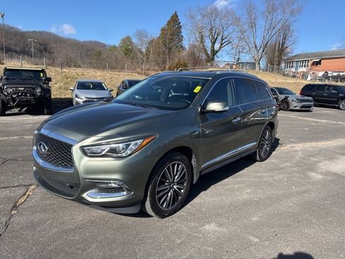 Used 2017 INFINITI QX60 Luxe w/ Deluxe Technology Package image 4