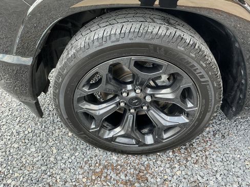 Used 2023 RAM 1500 Limited image 27